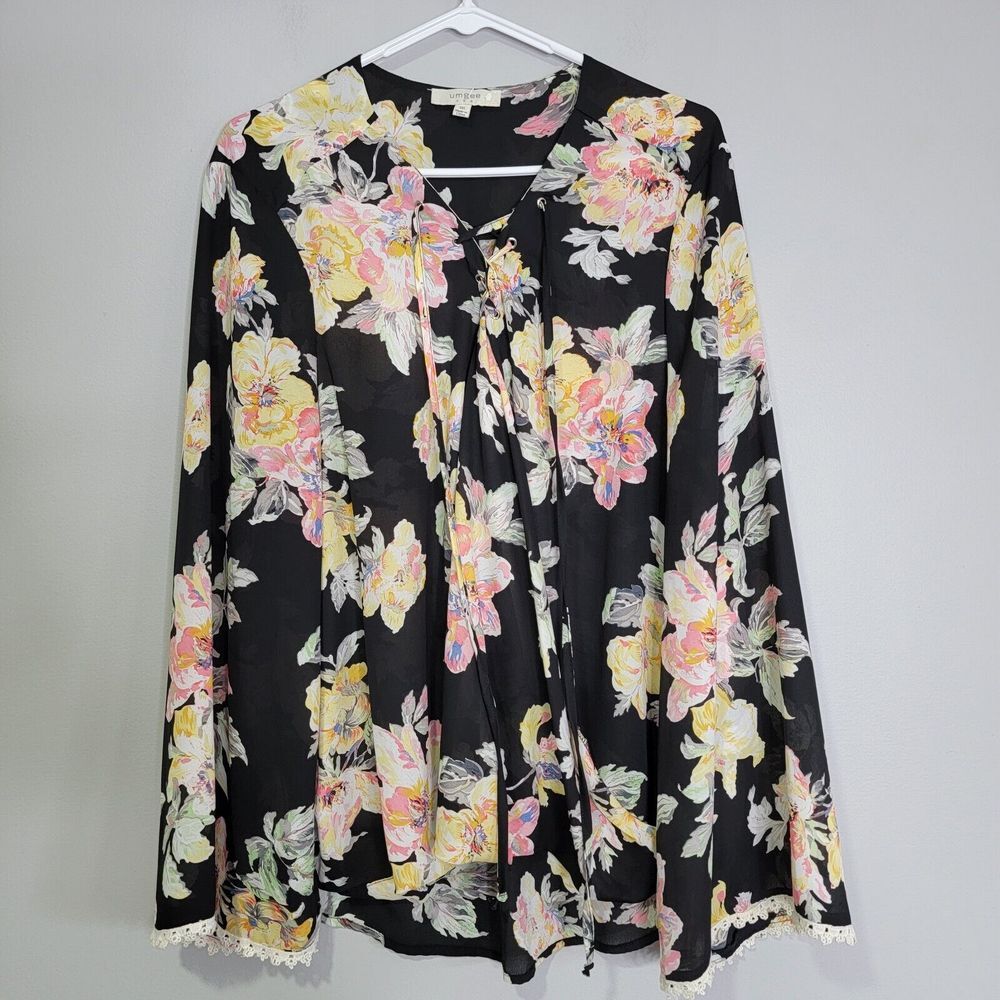 UMGEE Black Floral Print Lace Up‎ V Neck Blose Bell Sleeves With Lace Trim 1XL